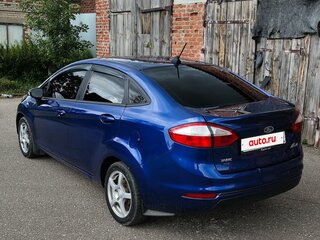 2016 Ford Fiesta Mk6 Рестайлинг, синий, 655000 рублей, вид 3