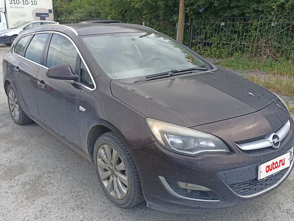 2012 Opel Astra J Рестайлинг, коричневый, 850000 рублей - вид 2