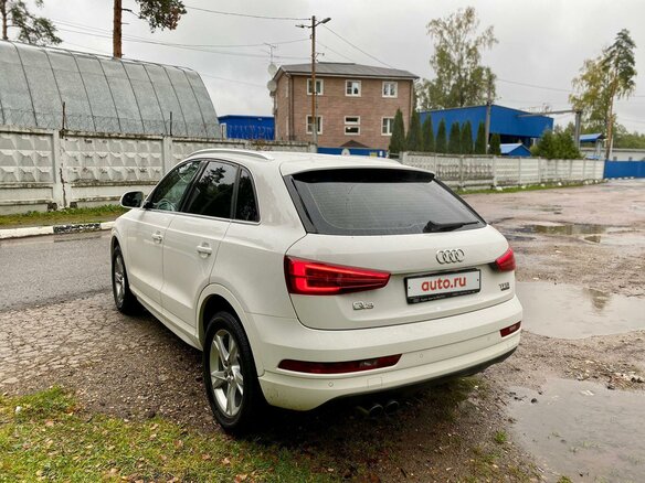 2015 Audi Q3 I (8U) Рестайлинг, белый - вид 6