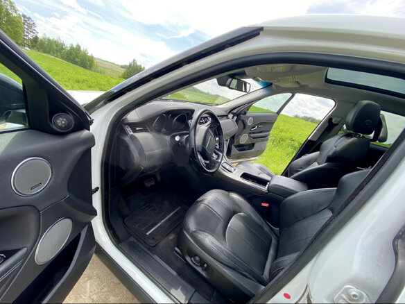 2018 Land Rover Range Rover Evoque I Рестайлинг, белый, 2700000 рублей - вид 7