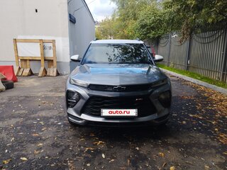 2021 Chevrolet TrailBlazer III, серый, 1650000 рублей, вид 1