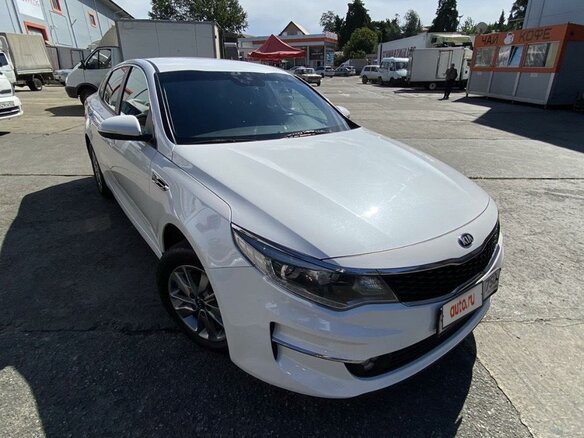 2017 Kia Optima IV, белый, 1090000 рублей - вид 2