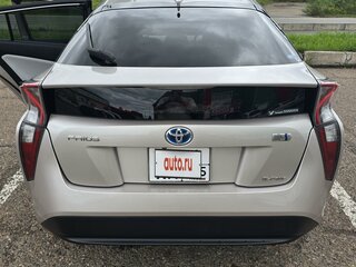 2016 Toyota Prius IV (XW50), серый, 2000000 рублей, вид 5