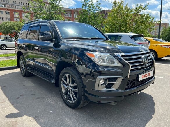 2014 Lexus LX 570 III Рестайлинг, чёрный, 5600000 рублей - вид 2