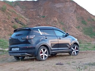 2011 Kia Sportage III, чёрный, 1500000 рублей, вид 1