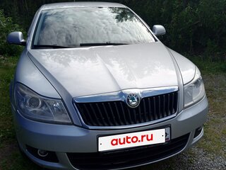 2013 Skoda Octavia II (A5) Рестайлинг, серебристый, 635000 рублей, вид 3