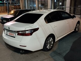 2011 Renault Latitude I, белый, 850000 рублей, вид 2