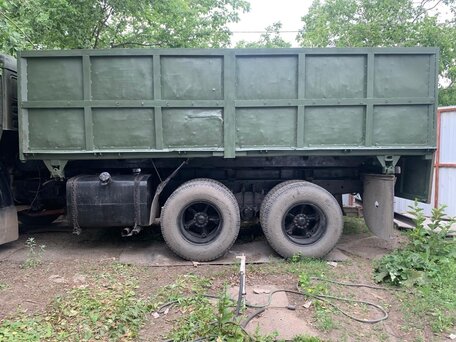 1994 КамАЗ 55102, зелёный, 580000 рублей, вид 5