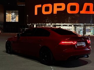 2016 Jaguar XE EcoBoost I, красный, 1980000 рублей, вид 5
