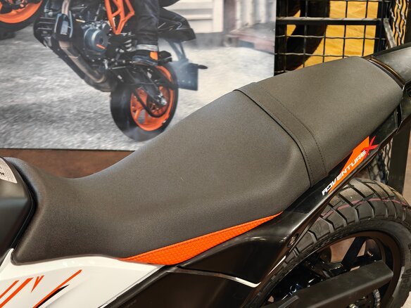 2026 KTM 390 Adventure X, белый, 720000 рублей - вид 11