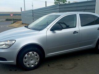 2013 Skoda Octavia II (A5) Рестайлинг, серебристый, 1049000 рублей, вид 4