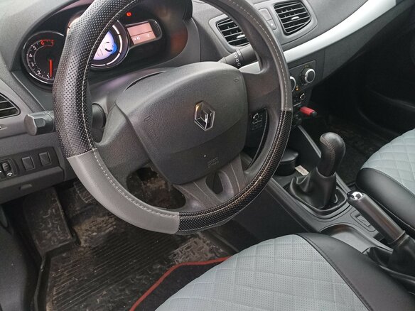 2013 Renault Fluence I Рестайлинг, серебристый, 790000 рублей - вид 14