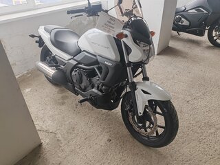 2013 Honda CTX 700, белый, 620000 рублей, вид 1