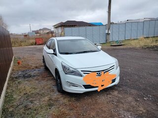 2015 Hyundai Solaris I Рестайлинг, белый, 935000 рублей, вид 3