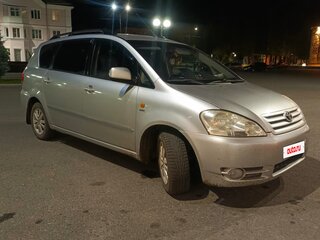 2003 Toyota Avensis Verso I, серебристый, 810000 рублей, вид 5