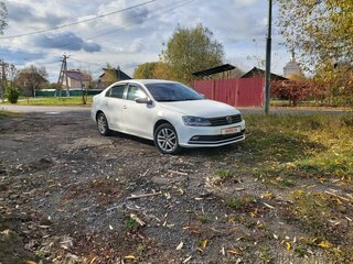 2016 Volkswagen Jetta VI Рестайлинг, белый, 720000 рублей, вид 1