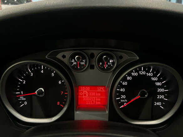 2011 Ford Focus II Рестайлинг, серый - вид 18