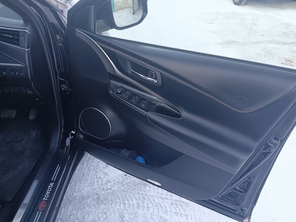 2019 Toyota Harrier III (XU60) Рестайлинг, чёрный, 3100000 рублей - вид 18