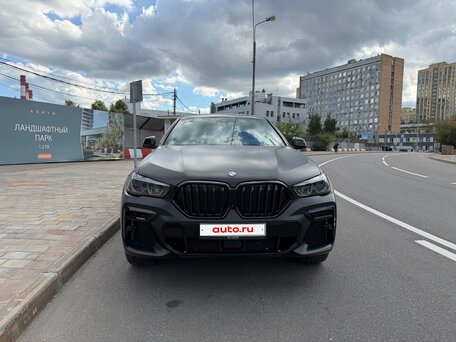 2021 BMW X6 40d III (G06), чёрный, 9500000 рублей, вид 1