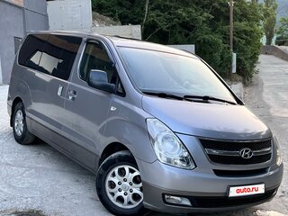 2012 Hyundai Grand Starex I, серый, 1700000 рублей, вид 3