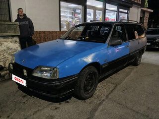 1989 Opel Omega A, голубой, 130000 рублей, вид 5