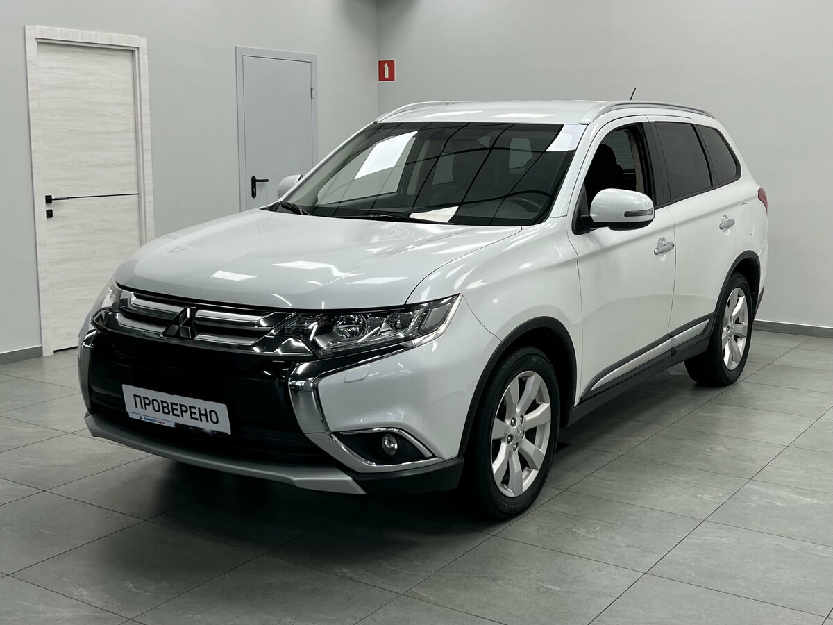 Открыть фотографии: Mitsubishi Outlander III Рестайлинг 2