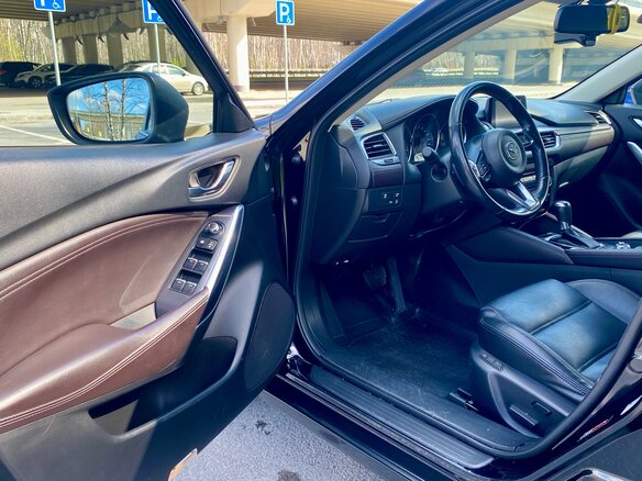 2017 Mazda 6 III (GJ) Рестайлинг, чёрный, 2000000 рублей - вид 6