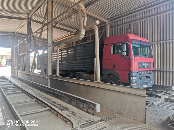 2008 MAN TGA, красный, 5000000 рублей - вид 10