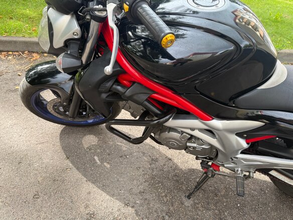 2011 Suzuki SFV 650 Gladius, чёрный, 330000 рублей - вид 3