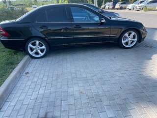 2004 Mercedes-Benz C-Класс 230 II (W203), чёрный, 800000 рублей, вид 5