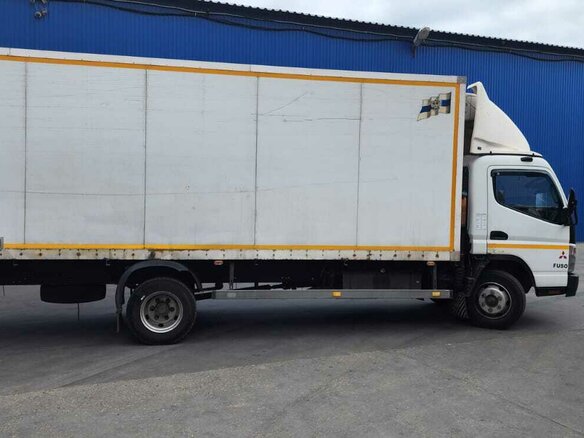 2012 Fuso (Mitsubishi) Canter, белый, 1800000 рублей - вид 5