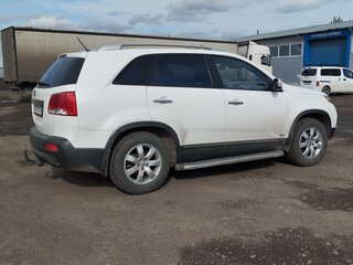 2012 Kia Sorento II, белый, 1550000 рублей, вид 2