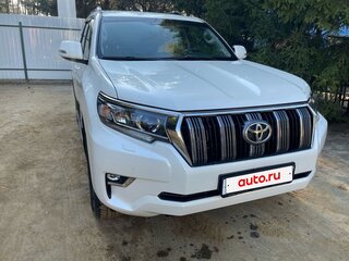 2017 Toyota Land Cruiser Prado 150 Series Рестайлинг 2, белый, 4400000 рублей, вид 1