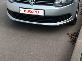 2012 Volkswagen Polo V, серебристый, 815000 рублей, вид 2