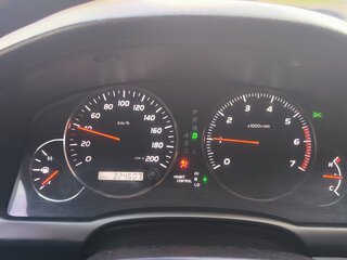 2006 Toyota Land Cruiser Prado 5-speed 120 Series, серебристый, 3000000 рублей, вид 5