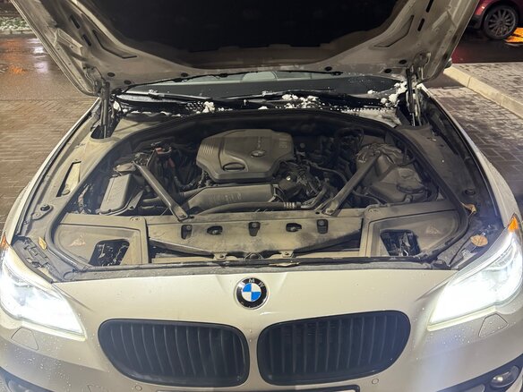 2016 BMW 5 серии 520d VI (F10/F11/F07) Рестайлинг, белый, 2650000 рублей - вид 12