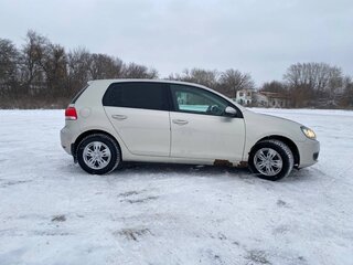 2011 Volkswagen Golf VI, серебристый, 875000 рублей, вид 4