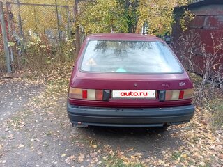 2000 Иж 2126 «Ода», красный, 75000 рублей, вид 3