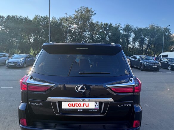 2019 Lexus LX 570 III Рестайлинг 2, синий, 8975000 рублей - вид 10