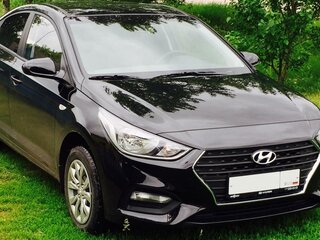 2018 Hyundai Solaris II, чёрный, 950000 рублей, вид 1