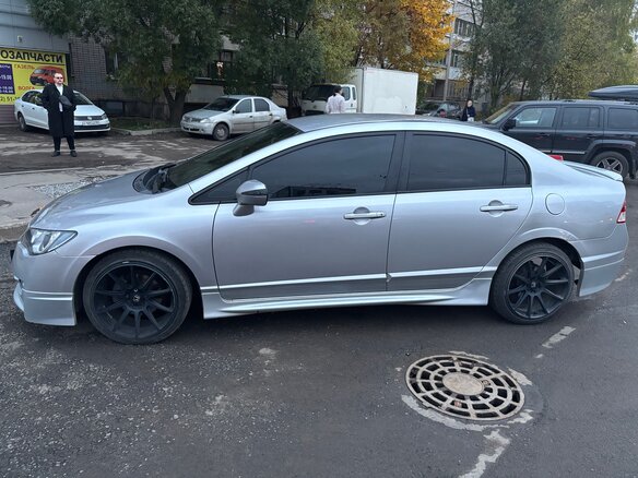 2007 Honda Civic VIII, серебристый, 730000 рублей - вид 16