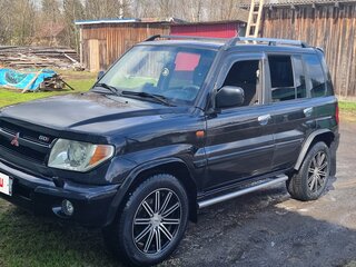 2004 Mitsubishi Pajero Pinin, чёрный, 650000 рублей, вид 1