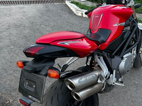 2009 MV Agusta Brutale 989, красный, 600000 рублей, вид 5