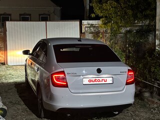 2017 Skoda Rapid I Рестайлинг, белый, 1300000 рублей, вид 4