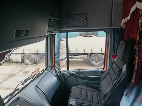 1999 DAF 95XF, оранжевый, 2500000 рублей - вид 5