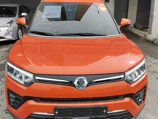 2020 SsangYong Tivoli I Рестайлинг, красный, 2500000 рублей, вид 3