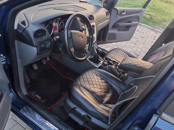 2008 Ford Focus II Рестайлинг, синий, 500000 рублей - вид 9