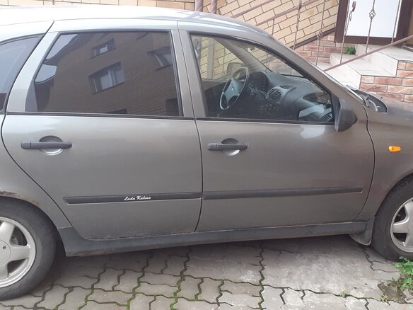 2010 Lada (ВАЗ) Kalina I, серый, 150000 рублей - вид 1