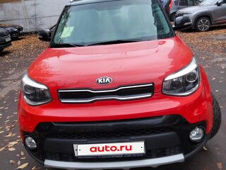 2018 Kia Soul II Рестайлинг, красный, 1850000 рублей, вид 2
