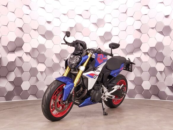 2026 BMW F 900 R, синий, 1269000 рублей - вид 1